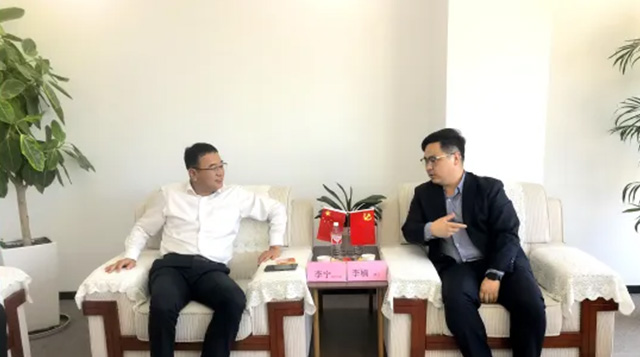 熱烈歡迎格創(chuàng)東智副總裁李楠、新能源BG副總經(jīng)理陳菁，萬(wàn)睿市場(chǎng)總監(jiān)于洋蒞臨振寧科技無(wú)錫研發(fā)中心友好會(huì)談，三方初步達(dá)成戰(zhàn)略合作意向！